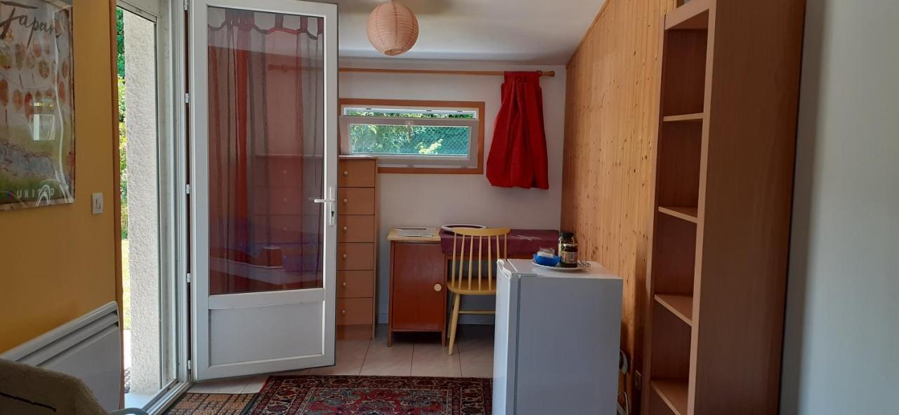 Apartamento Chambre indépendante pour 1 personne sur jardin au calme Annecy Exterior foto